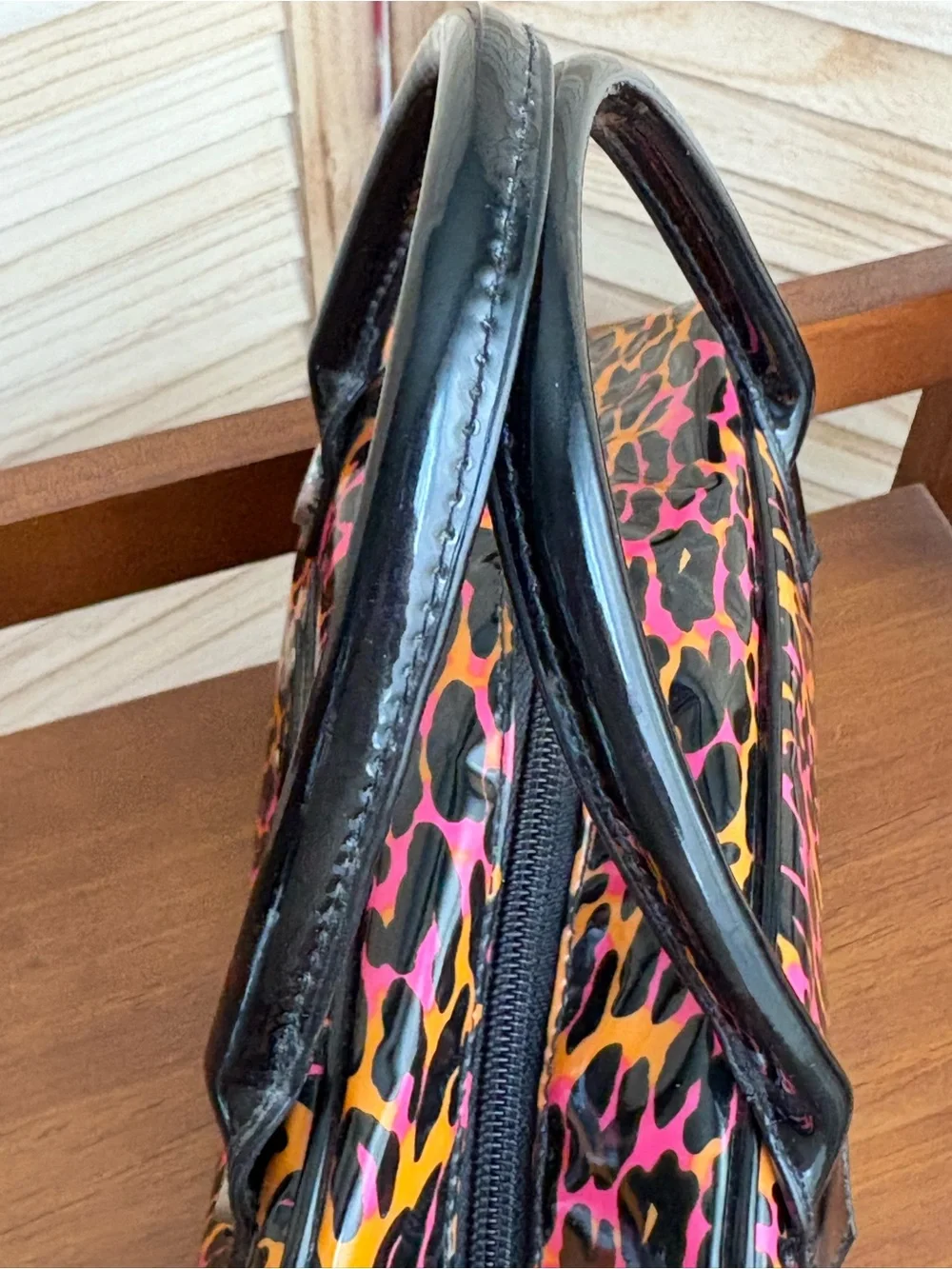 VTG Y2K Betseyville by Betsey Johnson Cheetah Leopard Makeup Toiletry Bag